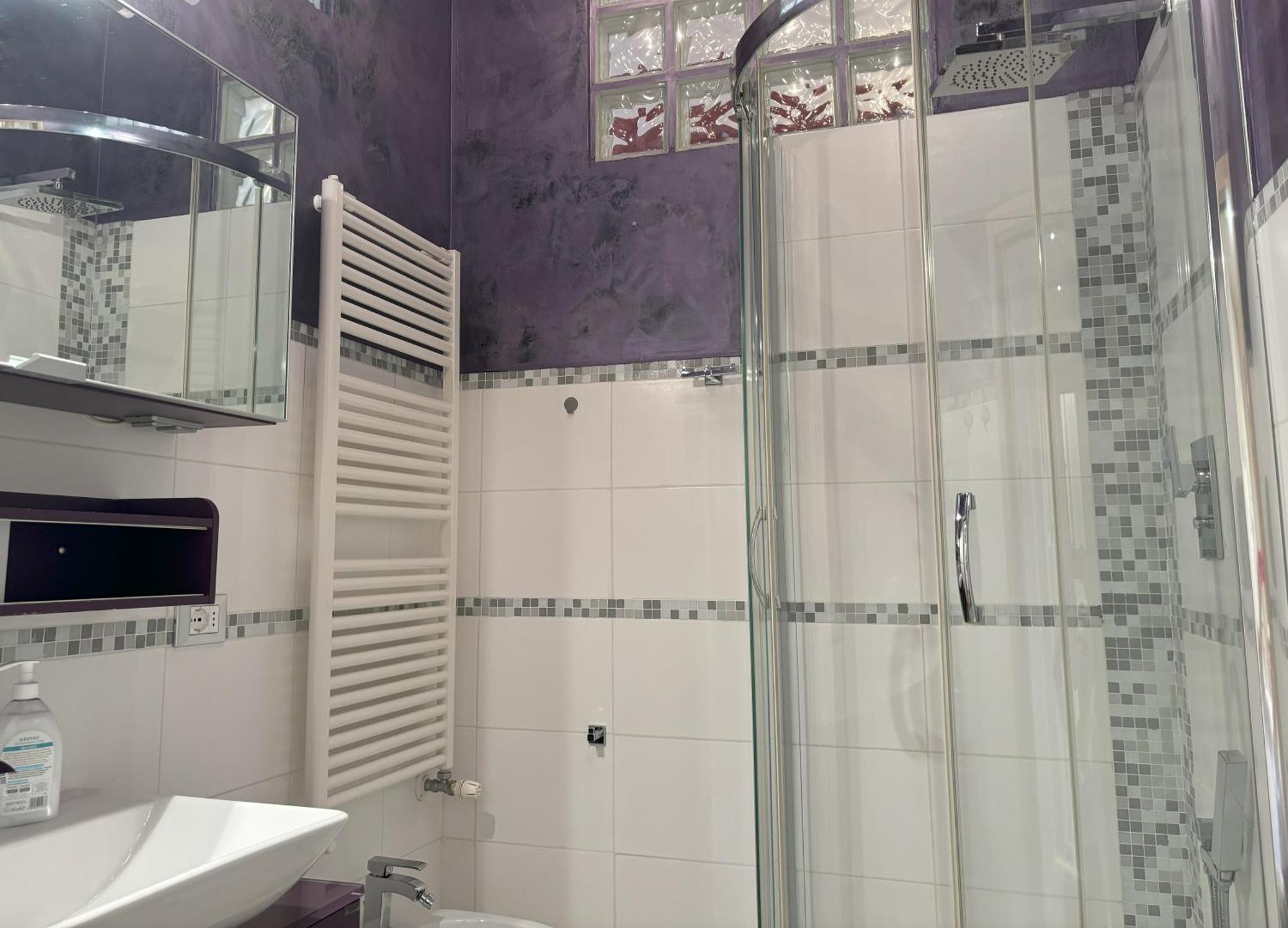 Red Velvet Apartment Trieste Exterior photo