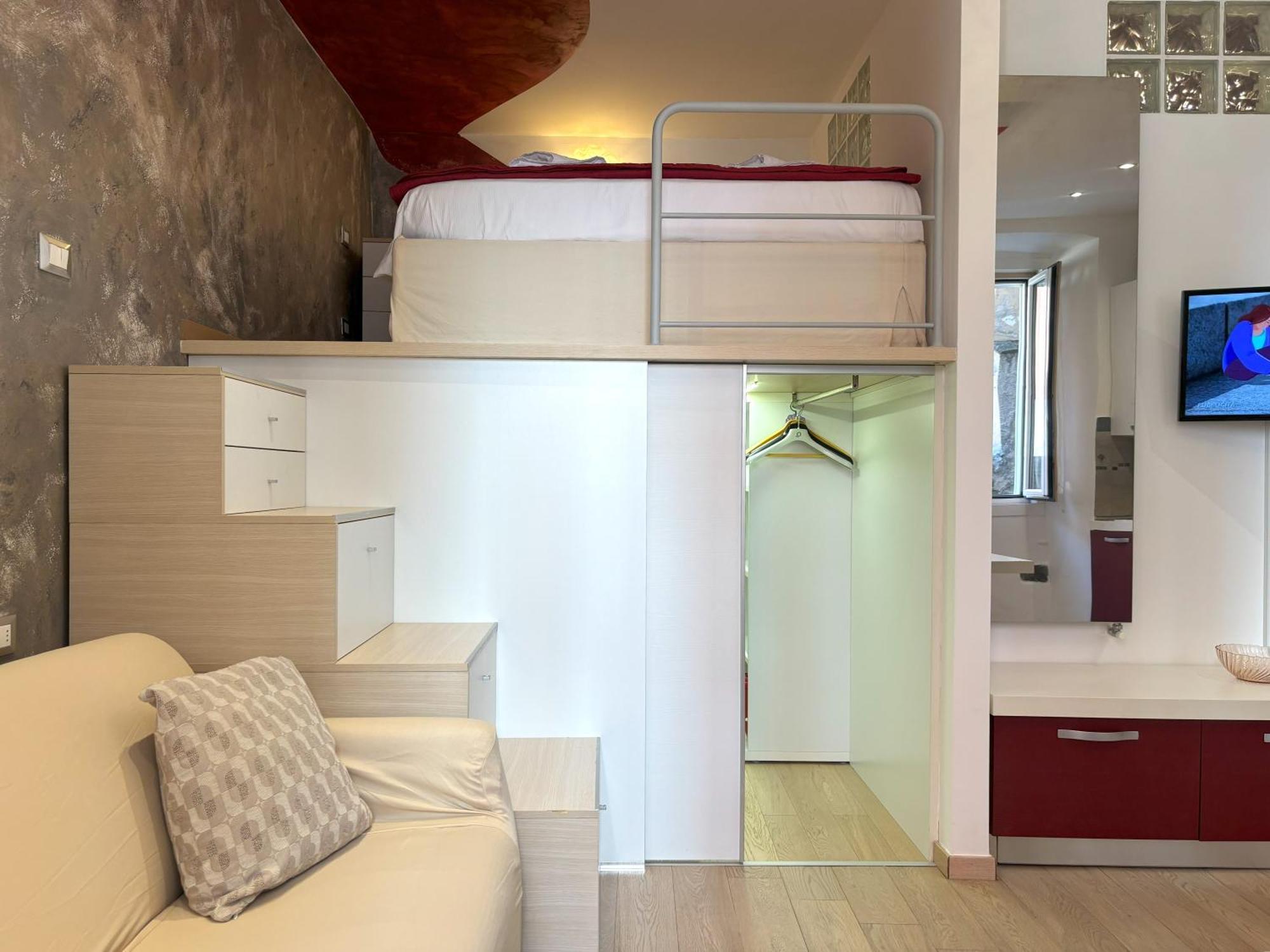 Red Velvet Apartment Trieste Exterior photo